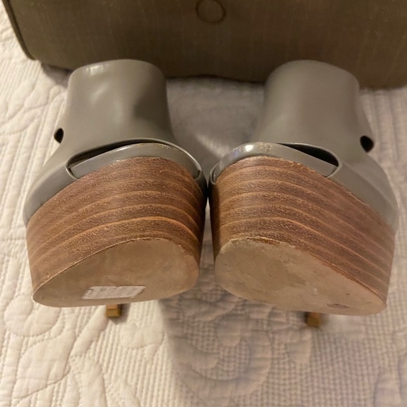 Gucci heels size 42 - Picture 6 of 8